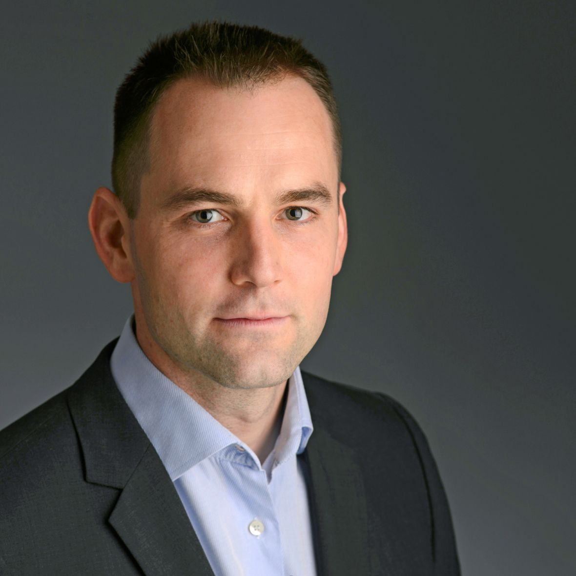 Dujmó Krisztián, ügyvezető